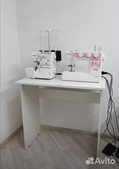 Письменный стол новый