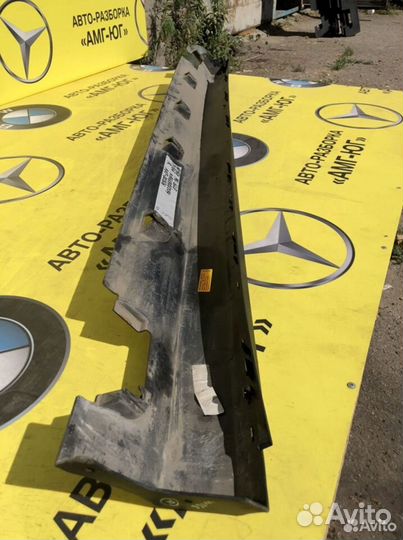 Мерседес W166 GLE Порог правый