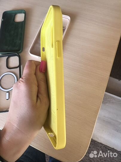 Чехлы на iPhone 13 pro max