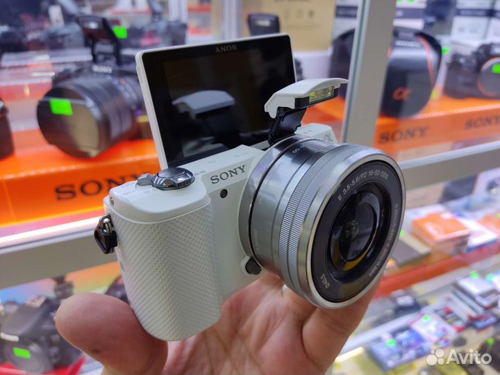 Sony A5000 kit 16-50mm пробег 5.963 кадра