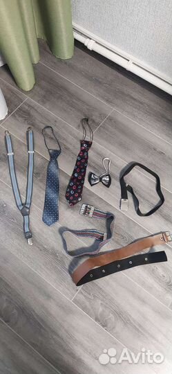 Галстуки, бабочка, подтяжки, ремни на мальчика