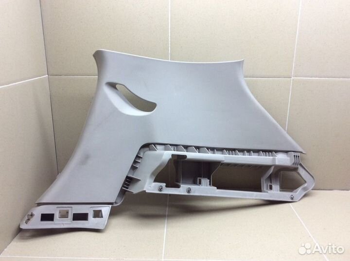 Обшивка стойки задняя правая Renault Megane 3
