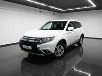 Mitsubishi Outlander 2.0 CVT, 2018, 116 776 км, с пробегом, цена 2 250 000 руб.