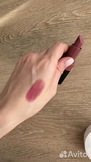 Помада Bobby Braun crushed lip color lilac