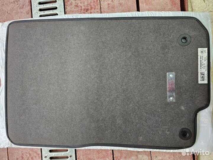 Комплект ковров на Мерседес w116