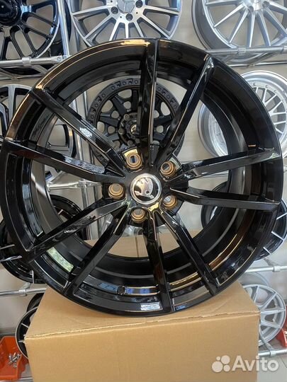 Диски 18/5/112 Притория на Шкода Октавия Пассат