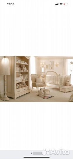 Шкаф и кровать savio firmino