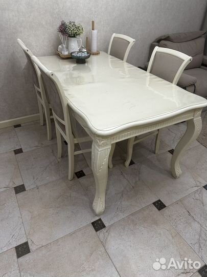 Стол обеденный деревянный со стульями