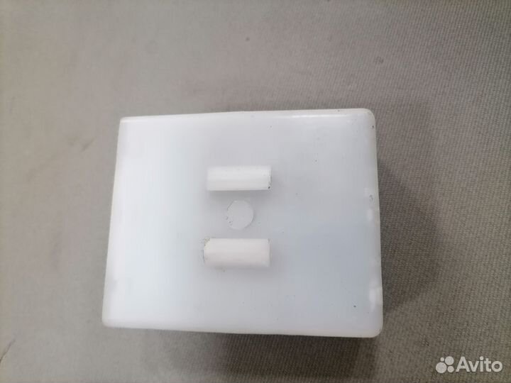 Блок электронн.Nissan Almera N15 28450-1N003 1997