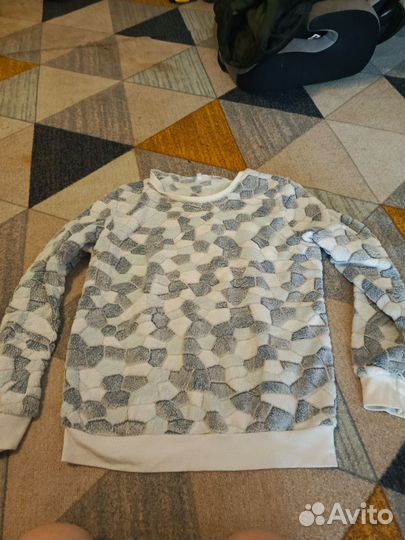 Кофточки, туники