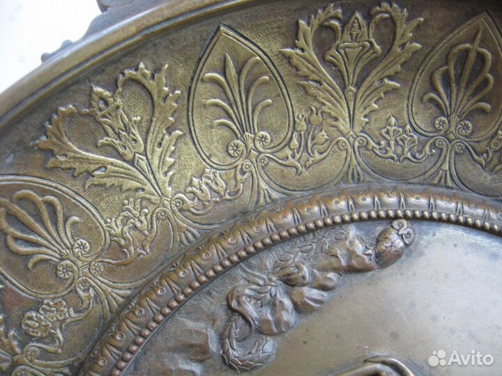 Ваза бронза богиня Франция 19 века