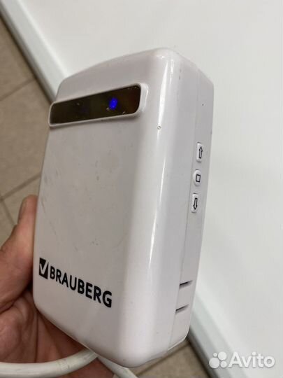 Экран проекционный настенный (180x240 см), матовый