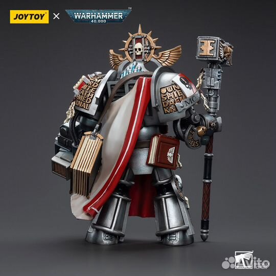 Фигурка Warhammer 40K Grand Master Voldus