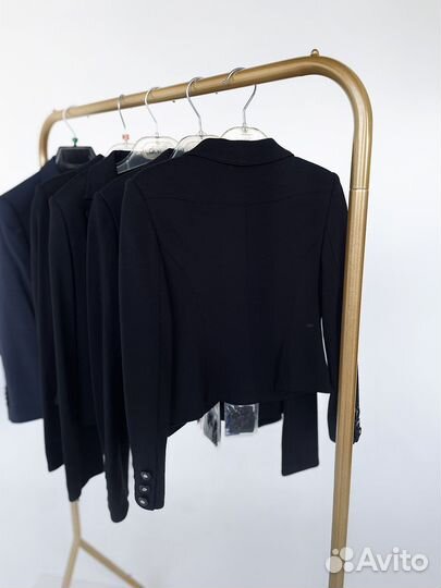 Жакет, пиджак черный для девочки новый 134