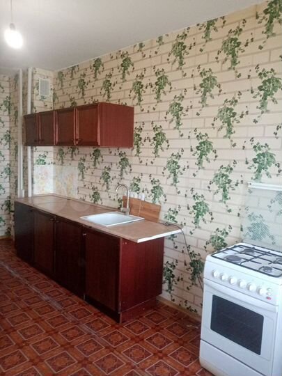 3-к. квартира, 81 м², 10/10 эт.