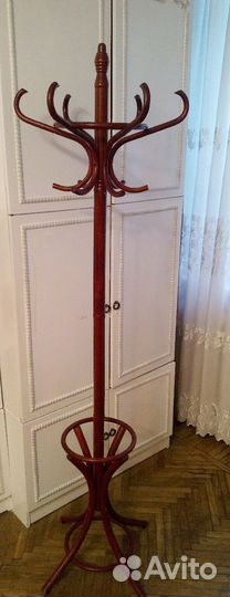 Вешалка для одежды напольная деревянная