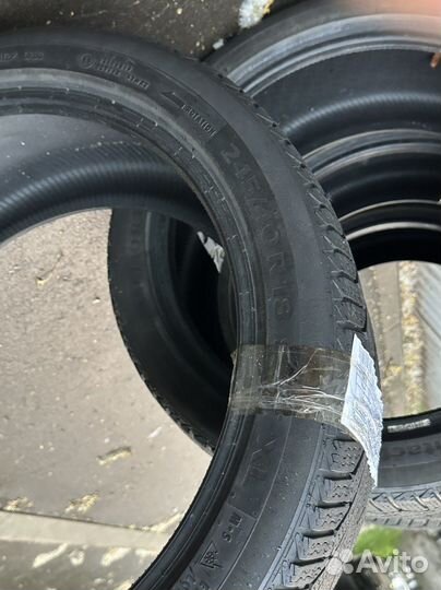 Continental ContiVikingContact 7 225/45 R18 и 245/40 R18 100T