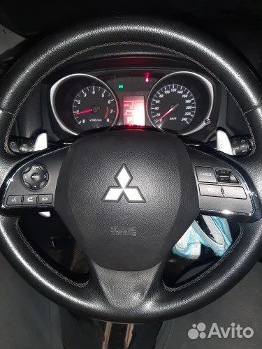 Кнопки на руль ASX 16-20гг круиз и мультимедиа