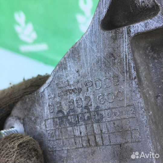 Опора двигателя правая Шевроле Лачетти