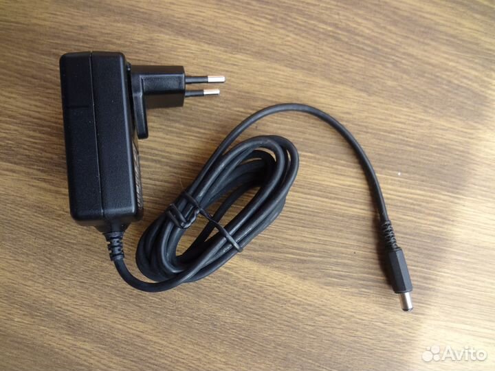 Адаптер питания (зу) 5.9V 400mА 5.5 x 2.1мм