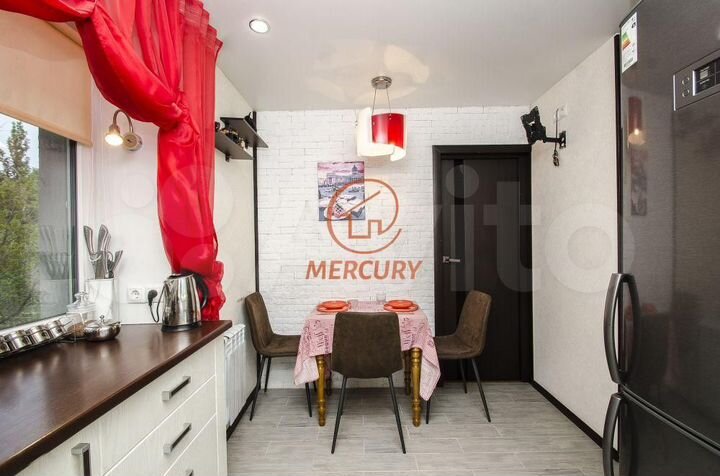 2-к. квартира, 40 м², 3/5 эт.