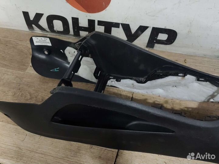 Консоль центральная Kia Rio 3 2011 QB