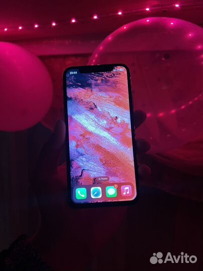 iPhone Xs, 64 ГБ