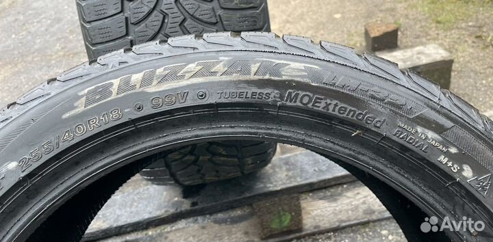 Bridgestone Blizzak LM-32 255/40 R18