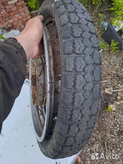 Колесо от мотоцикла иж