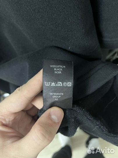 Vetements tommy hilfiger худи