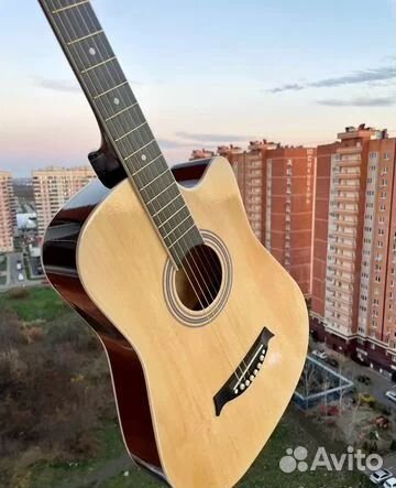 Акустическая кассическая гитара новая
