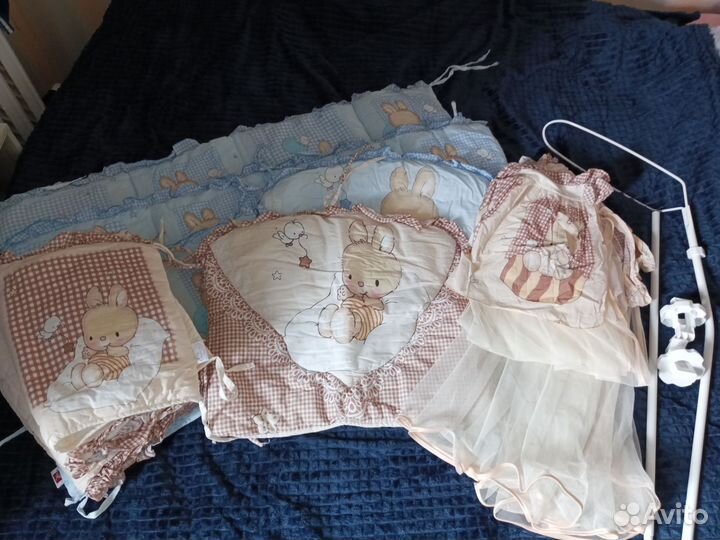 Бортики в кроватку и балдахин