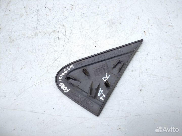 Накладка правого зеркала Форд Торнео Коннект