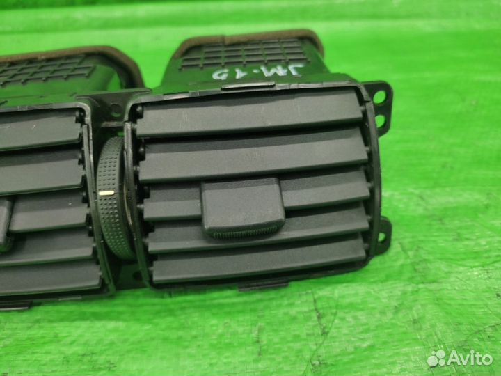 Дефлектор воздушный перед. Hyundai Tucson