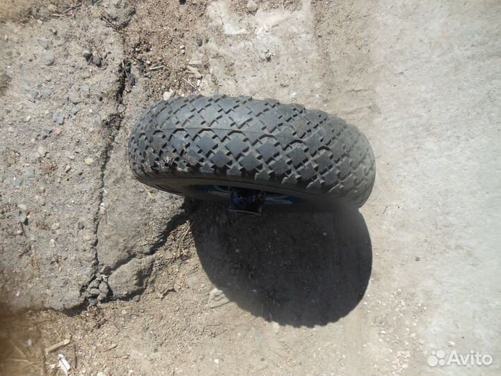 Старинное колесо бескамерное