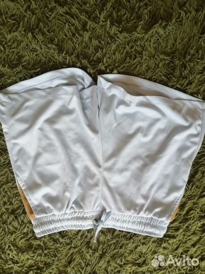 Спортивный костюм женский