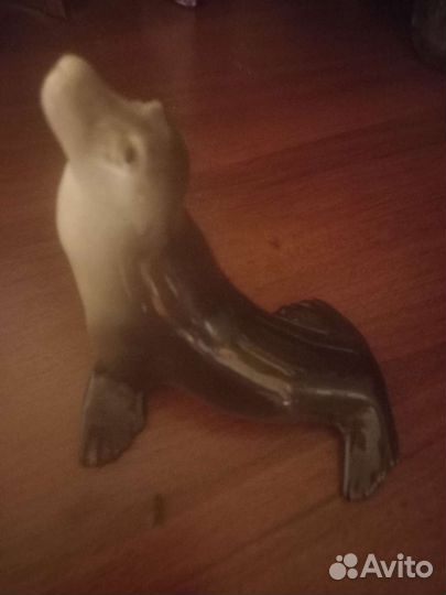 Фигурка тюленя