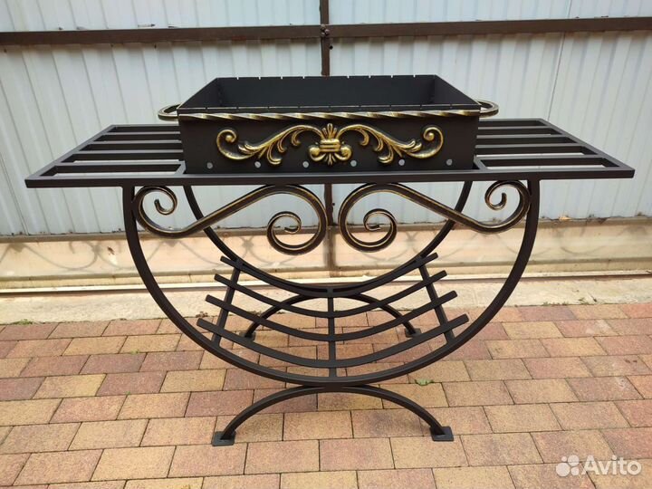 Кованый мангал