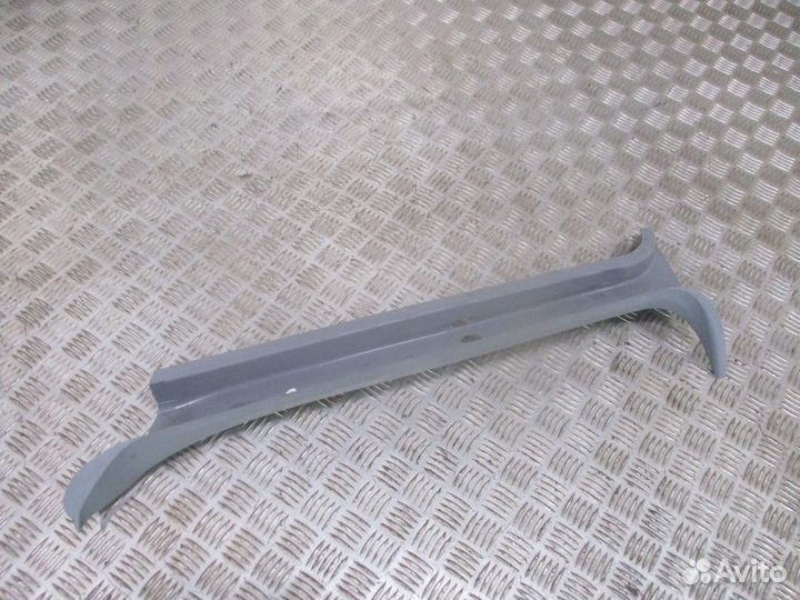 Накладка стойки лобового стекла Mercedes-Benz A941