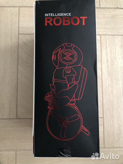 Робот Intelligence Robot F-1