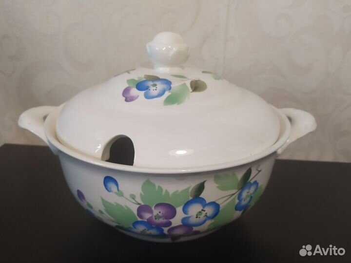 Сервиз столовый СССР 12 персон, супница СССР