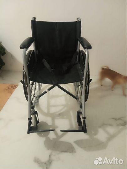 Инвалидная коляска