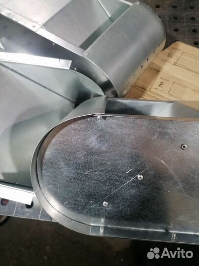 Бункерная кормушка для кроликов