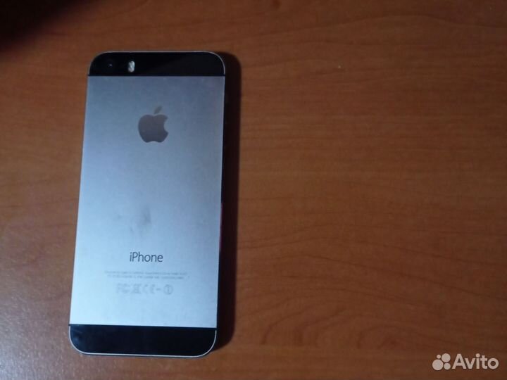 iPhone 5S, 32 ГБ