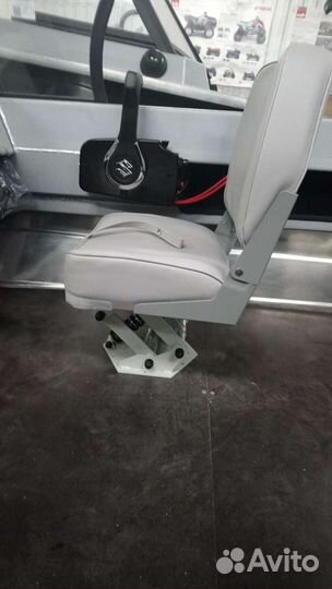 Стойка амортизационная ас200