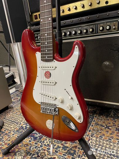 Samick stratocaster LS10 -Сs