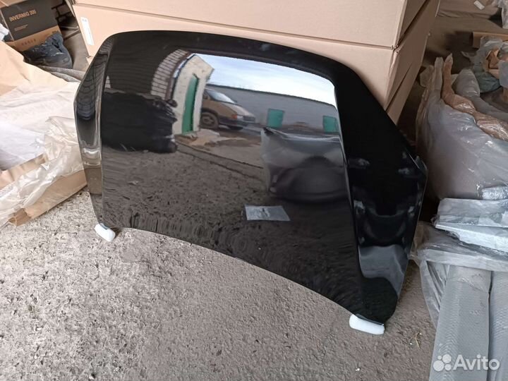 Капот гранта черный трюфель