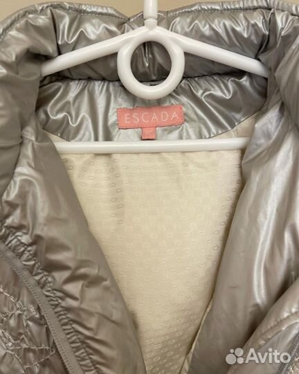 Верхняя одежда на девочку 12-14 л Burberry, Gucci
