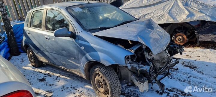 Chevrolet Aveo 1.4 МТ, 2006, битый, 175 000 км