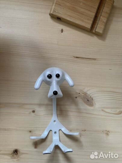 Вешалка собака